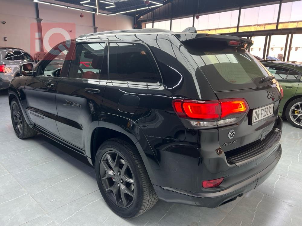 جيب جراند شيروكي